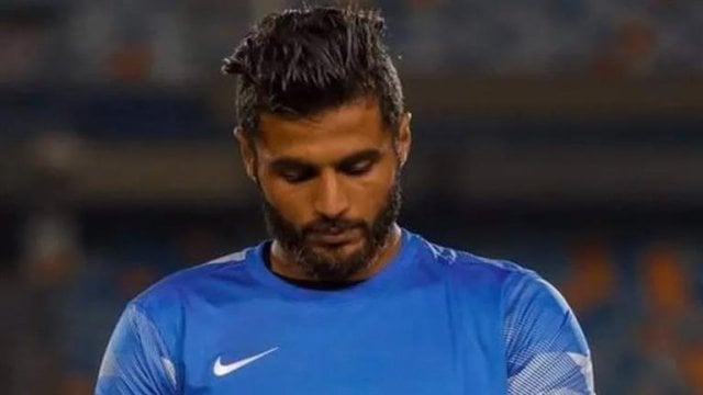 Modern Sport Signs Mahmoud El-Zanfly