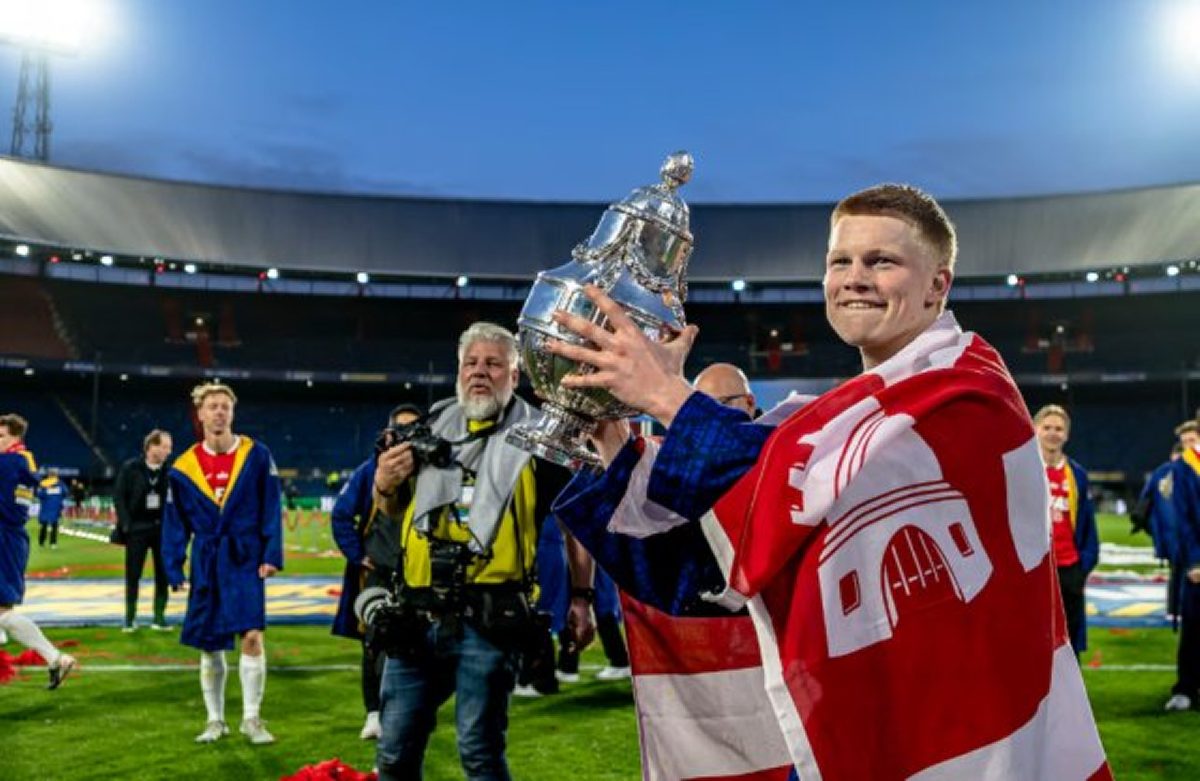 Real Madrid Renew Interest in Signing Kees Smit