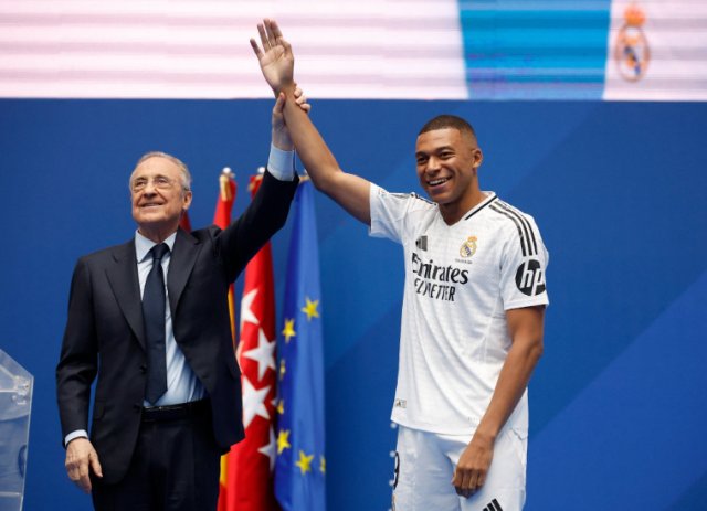 Real Madrid begins to turn against Mbappé