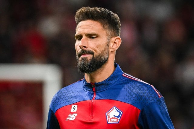 Giroud hints at the end of his career