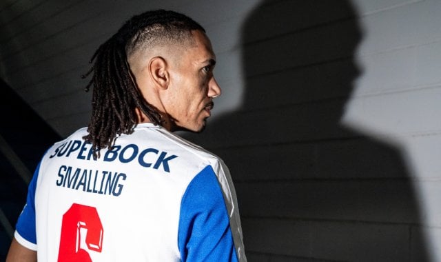 Officially.. FC Porto announces signing of Smalling
