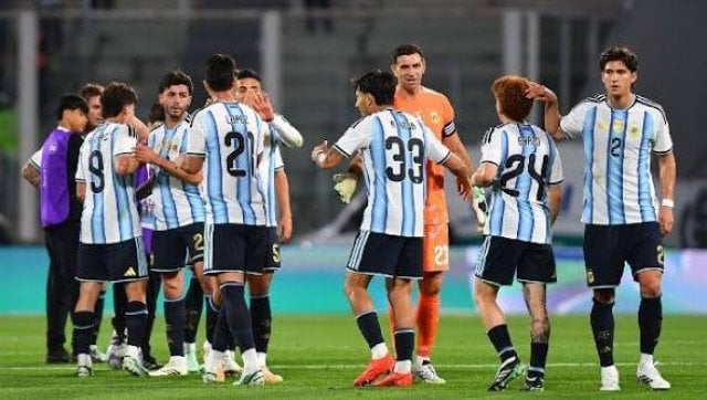 الأرجنتين تكتسح بوليفيا برباعية في غياب ميسي