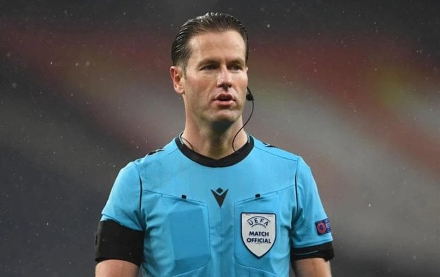 Referee for UAE vs Oman in Arabian Gulf Cup Semi-Final