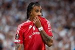 Leny Yoro considers leaving Manchester United